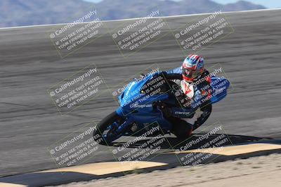 media/Oct-13-2025-Moto Forza (Mon) [[a66d839500]]/3-B Group/Session 2 (Bowl)/